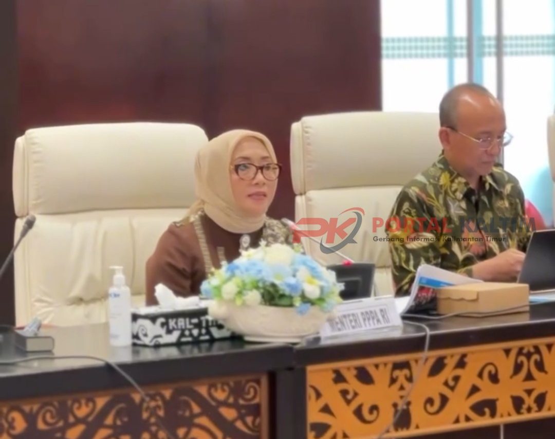 Menteri PPPA Arifah menyampaikan amanatnya