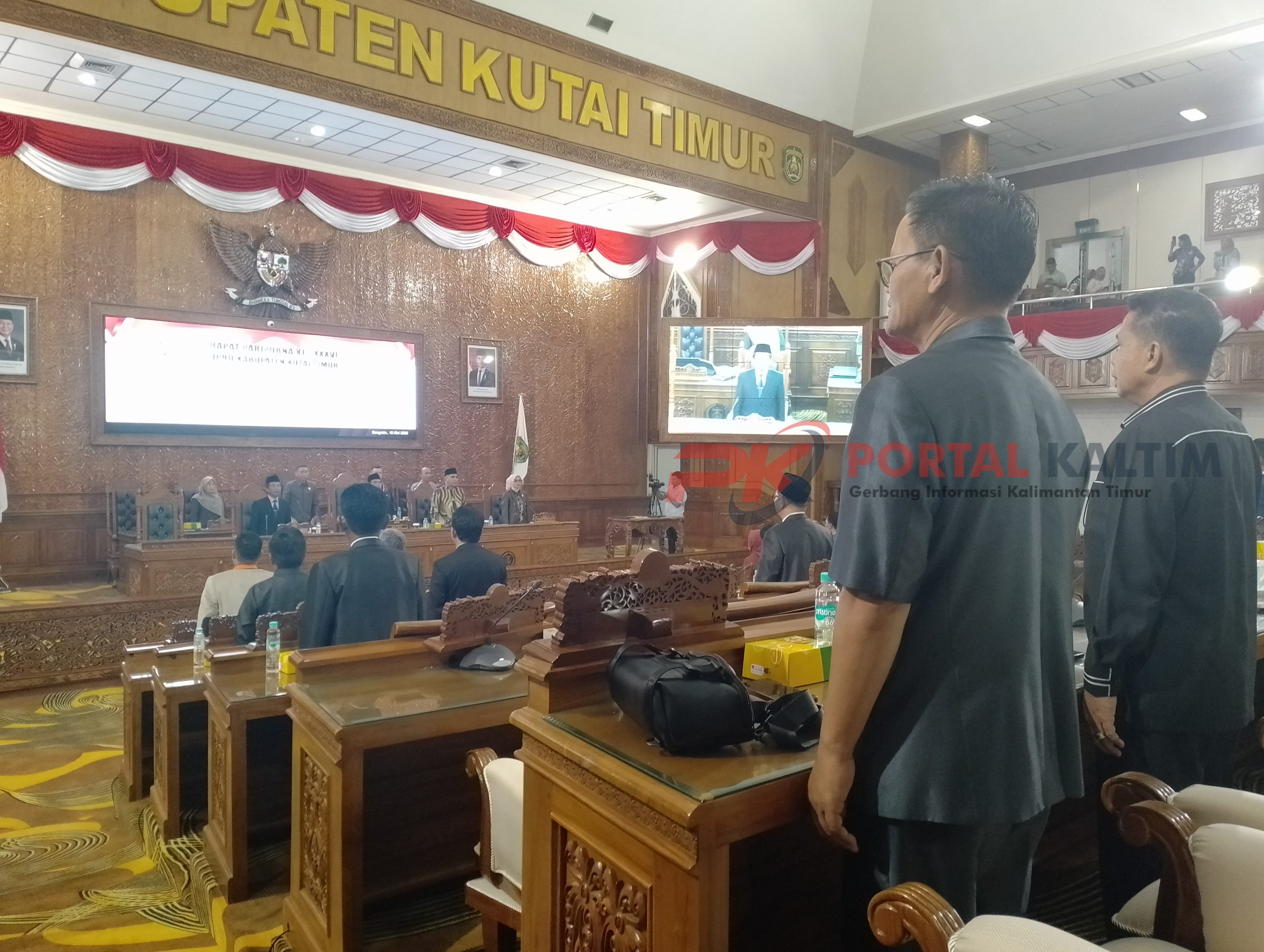 Rapat Paripurna ke-38 DPRD Kabupaten Kutai Timur Tentang Persetujuan Bersama antara Pemerintah Daerah Tentang Raperda Trantibum Linmas