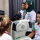 Suasana pemeriksaan kesehatan mata oleh Dinkes dan TP PKK Kaltim