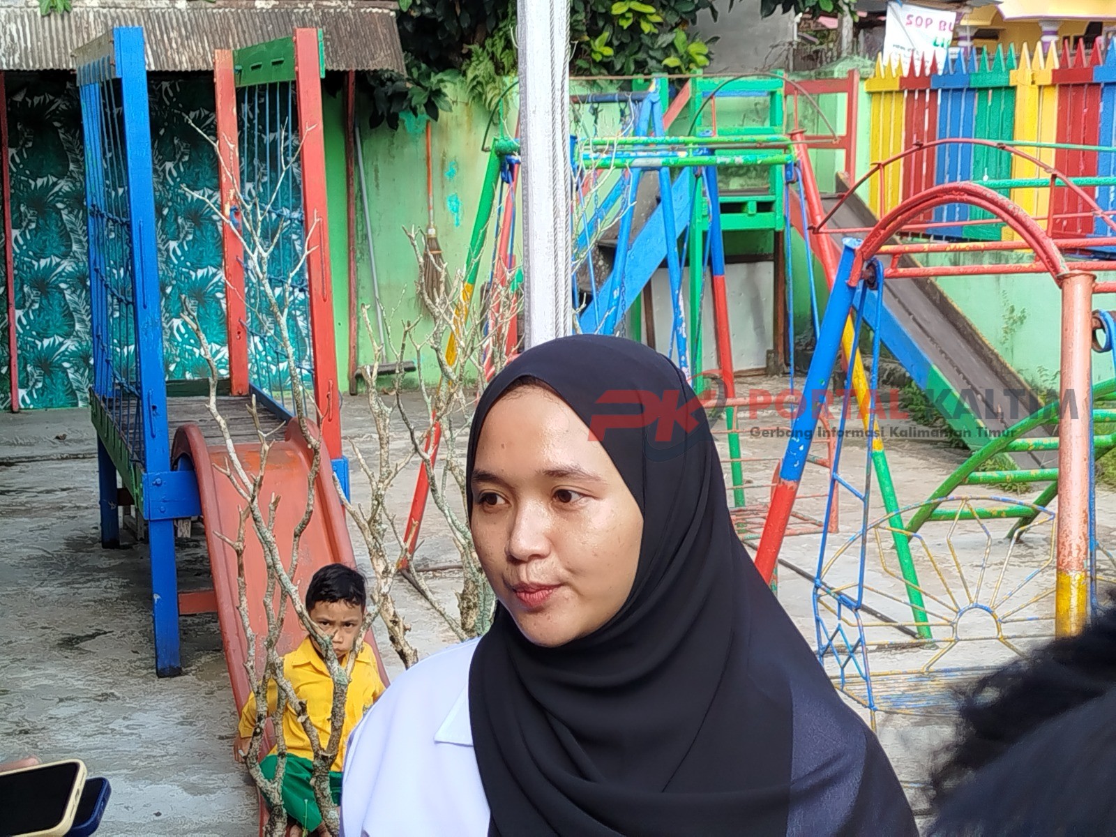 Ketua Satuan Pelayanan Pemenuhan Gizi (SPPG) Samarinda Seberang Tantia Dewi Harianto