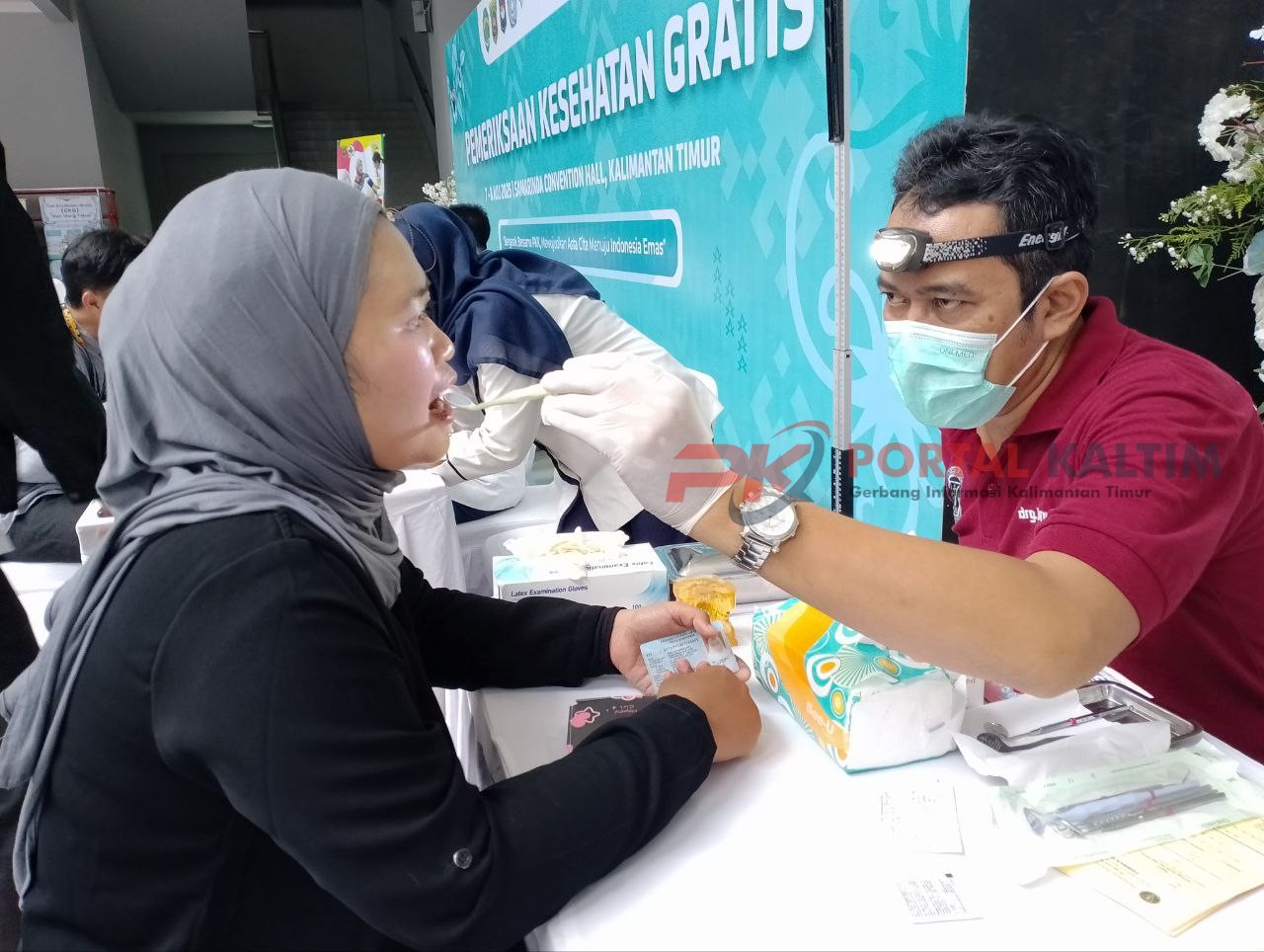 Pemeriksaan kesehatan gigi di HKG PKK 2025