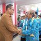 Wakil Gubenur Kaltim Seno Aji bersama jamaah Perjalanan Religi Gratis