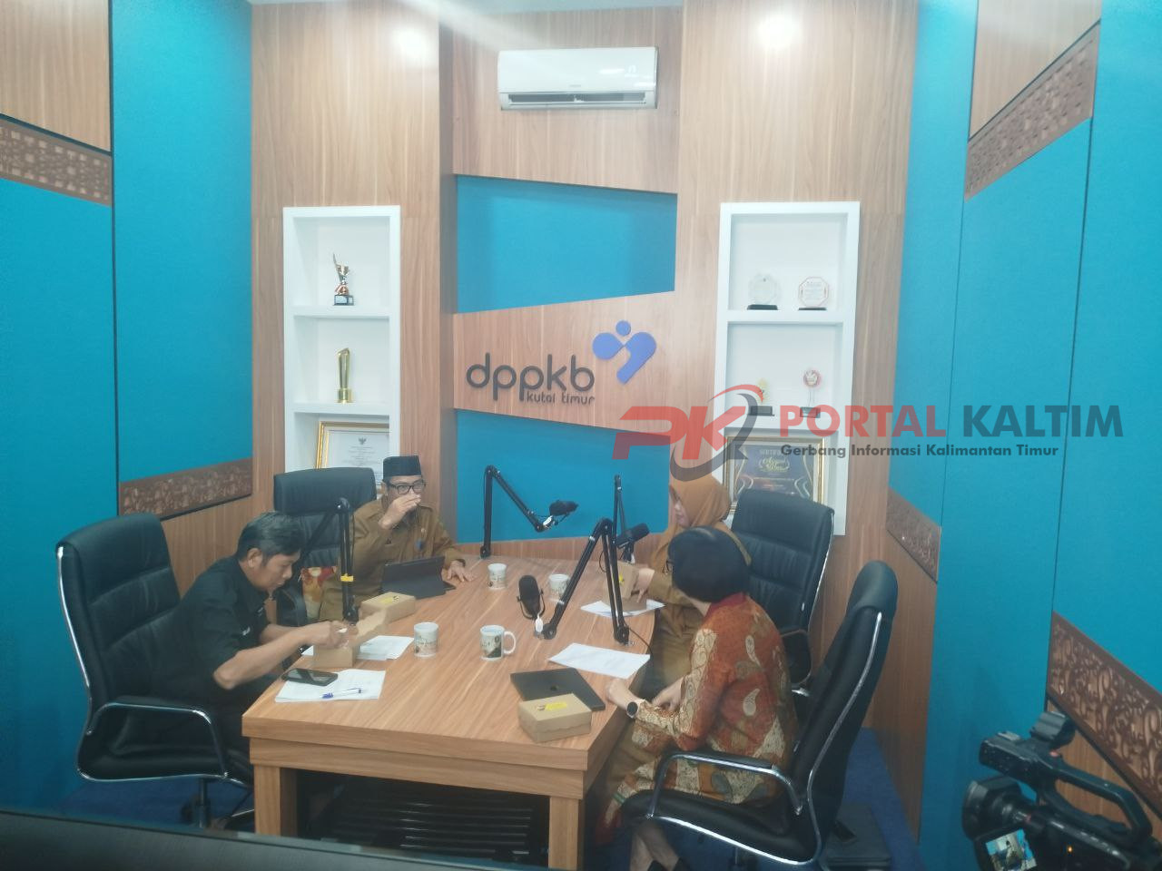 Seminar dan sosialisasi di Ruang Multimedia Bangga Kencana DPPKB