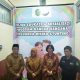 Achmad Junaidi (pojok kiri), dr. Aulia Nisa Ahdin (sebelah kanan Achmad Junaidi), dr. Meitha Togas (sebelah kiri dr. Marthen), dr. Marthen Luther (pojok kanan)