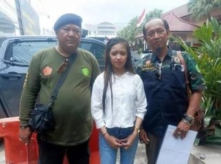 Korban berinisial IA (28) menyampaikan pengakuan usai menjadi korban dugaan penipuan pernikahan dengan identitas pelaku yang tidak sesuai.