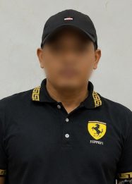 Terduga pelaku penipuan surat kendaraan mobil senilai Rp350 juta di Kecamatan Samarinda Ilir.