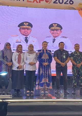 Fito bersama dalam pembukaan Kaltim Expo 2026.