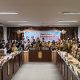 Suasana foto bersama usai rapat lintas sektor Penanggulangan HIV