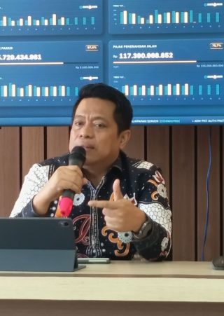 Plt Kepala Bapenda Kota Balikpapan, Irfan Taufi Menyampaikan Program Relaksasi Penghapusan Denda PBB pada Kamis, (3/9/2026).